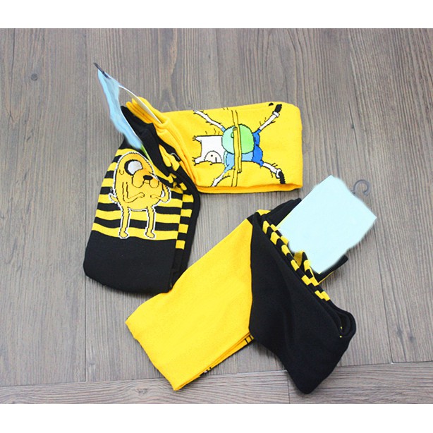 Đôi vớ in họa tiết dễ thương thời trang trẻ trung | BigBuy360 - bigbuy360.vn