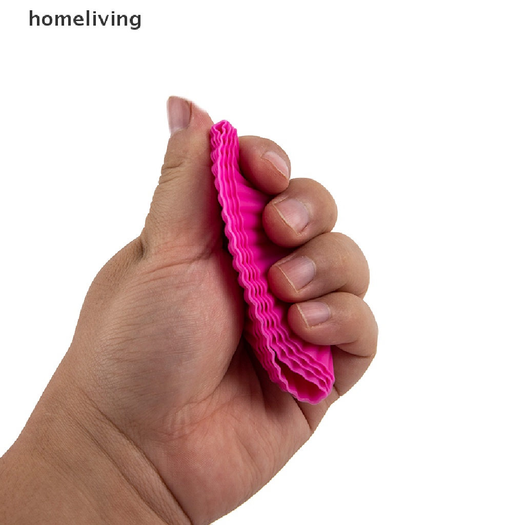 Bộ 4 Khuôn Silicone Làm Bánh Muffin Tiện Dụng