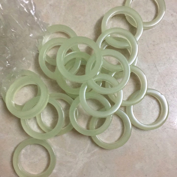 Nhẫn Nhựa plastic trắng xanh phụ kiện thời trang nam nữ thanh lịch