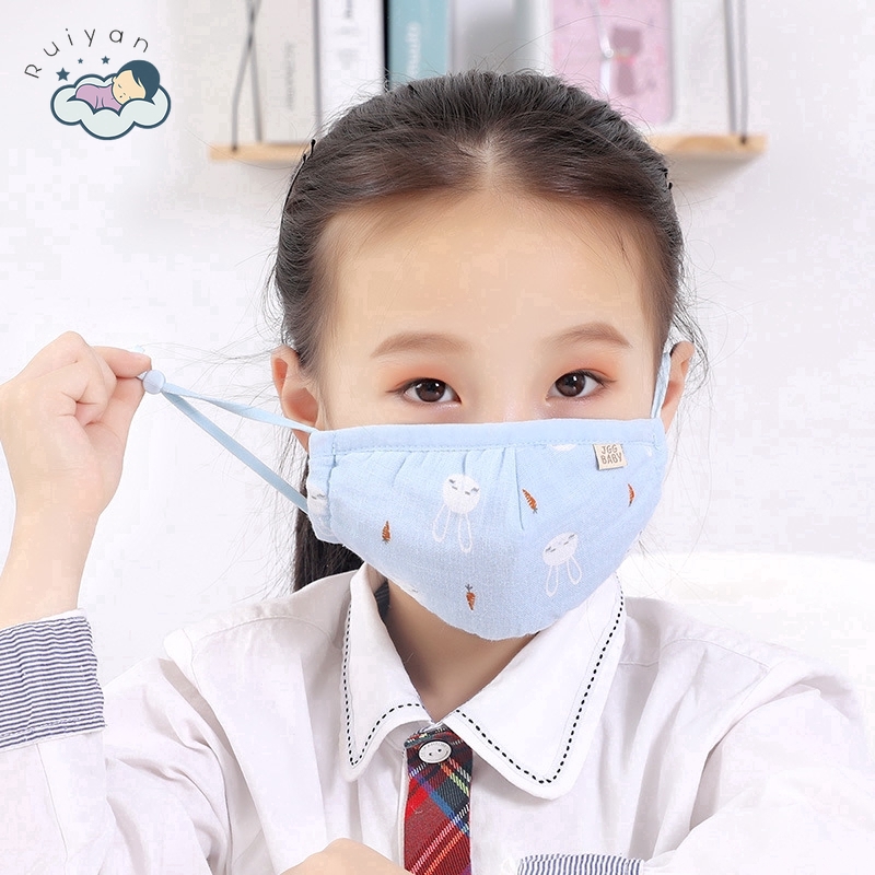 Khẩu trang 3D Từ Hàn với 4 lớp chống bụi có thể chỉnh sửa dây cho bé