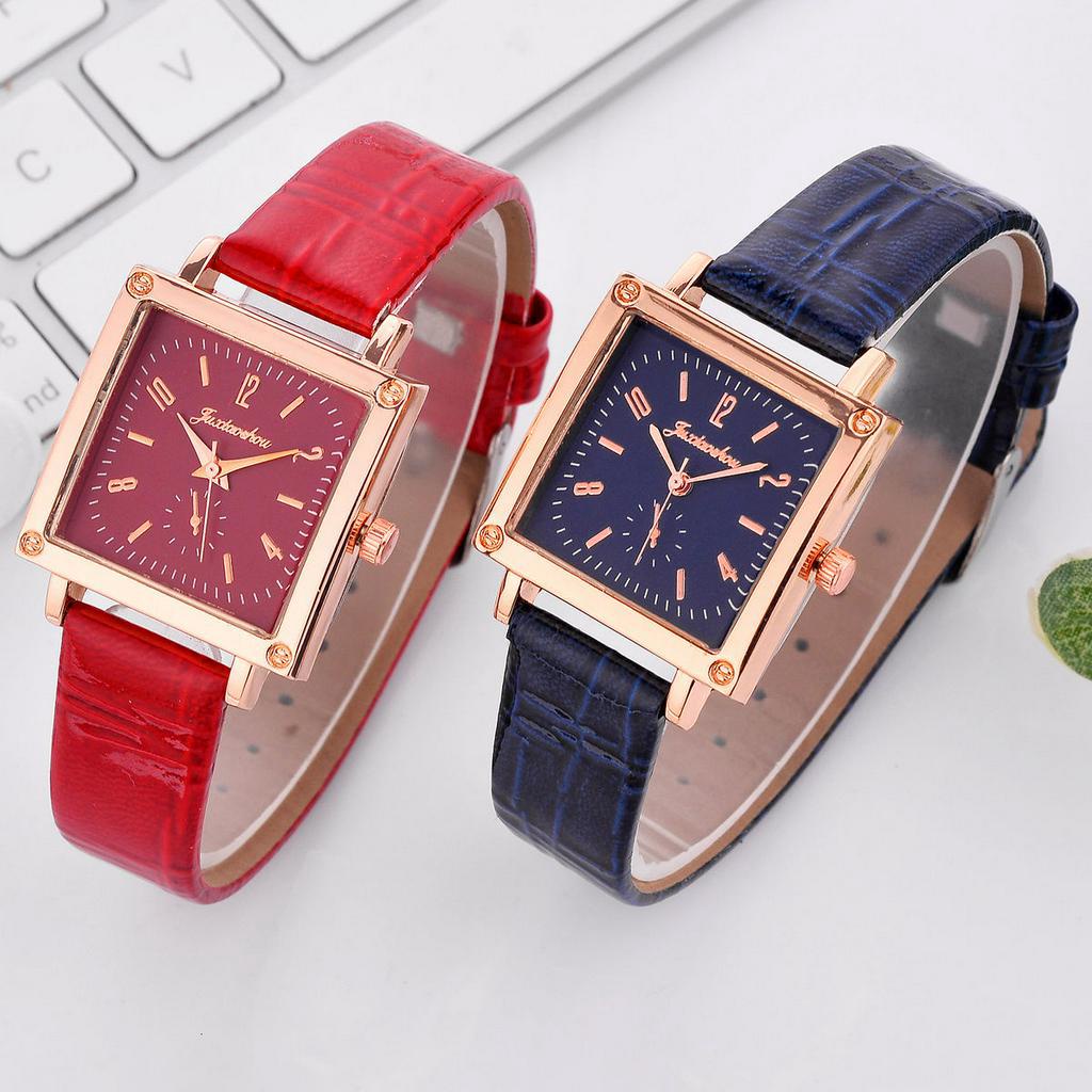 Đồng Hồ Quartz Mặt Vuông Với Dây Đeo Da Dành Cho Nữ