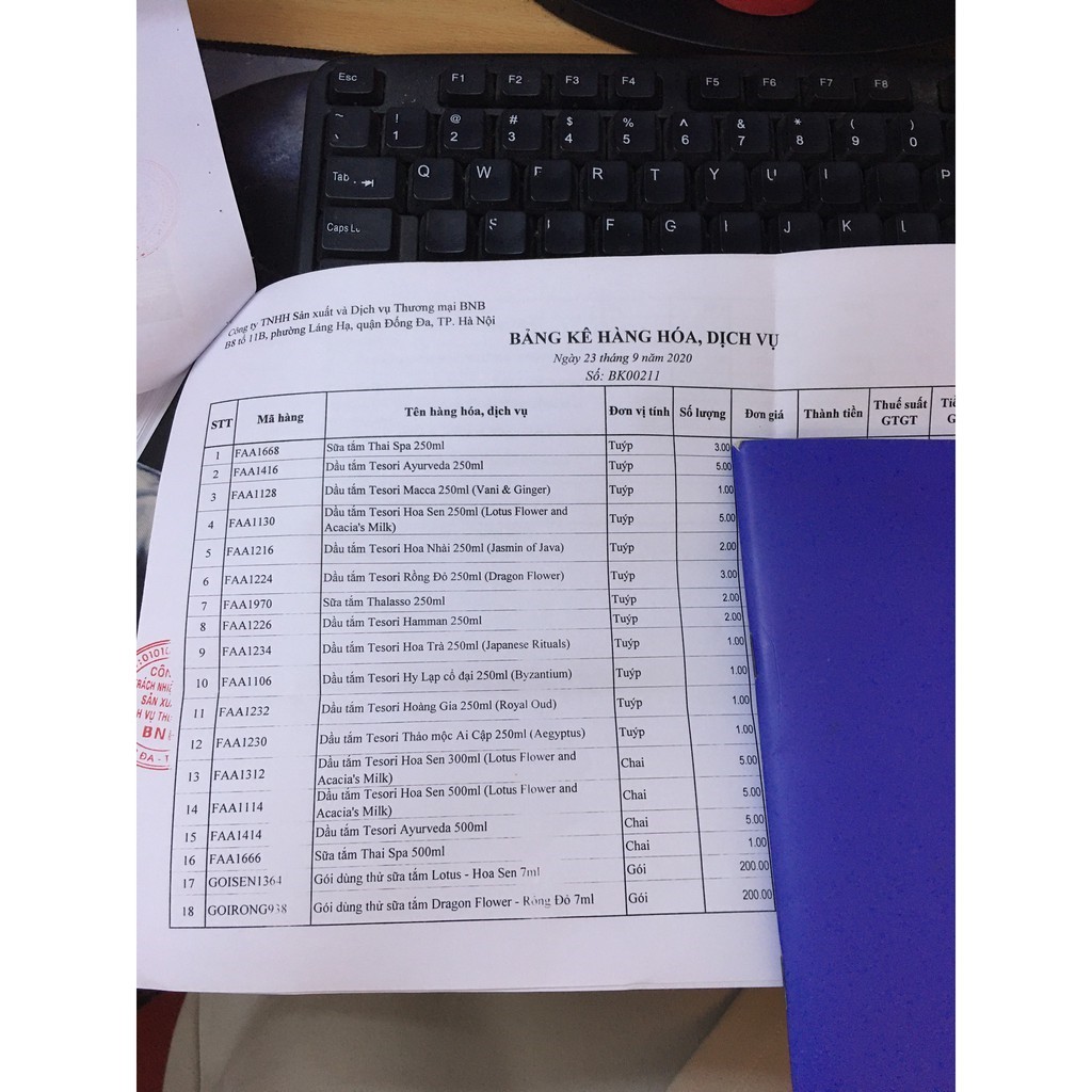 Sữa Tắm Nước Hoa Tesori Hoa Sen CHÍNH HÃNG Sữa Tắm Xích Tesori Yêu Thích Số 1 Thơm Lâu Hương Nước Hoa Tự Nhiên | BigBuy360 - bigbuy360.vn
