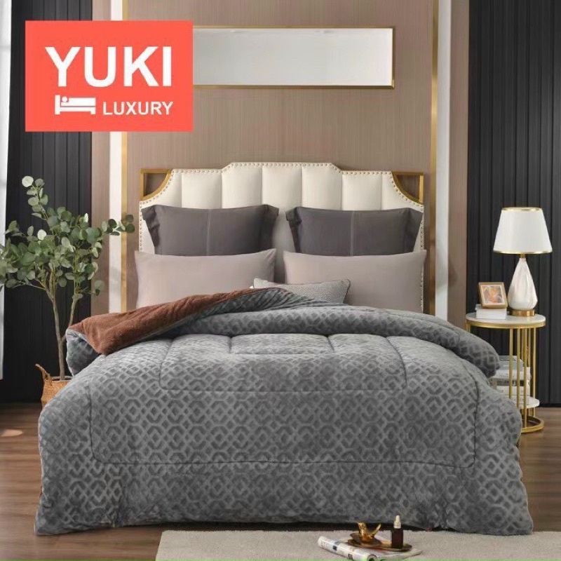 Chăn Nỉ Lông Cừu YUKI Siêu Ấm  Mền YUKI Dày Mịn, Kèm Túi Xách, Kích Thước 2mx2m3, Nặng 4kg - Hàng Xuất Nhật