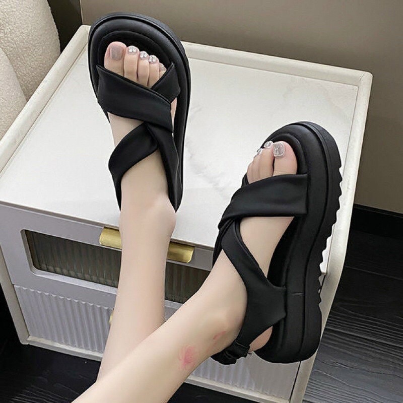 Sandal nữ quai chất liệu da đẹp mềm, mịn đế cao 4cm kiểu dáng hàn quốc