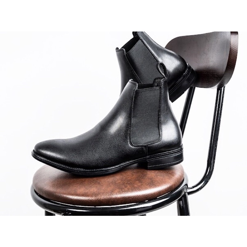 Giày boots nam Chelsea Boots Classic DA BÒ THẬT đế khâu Cao Cấp( đặt lùi 1 size)