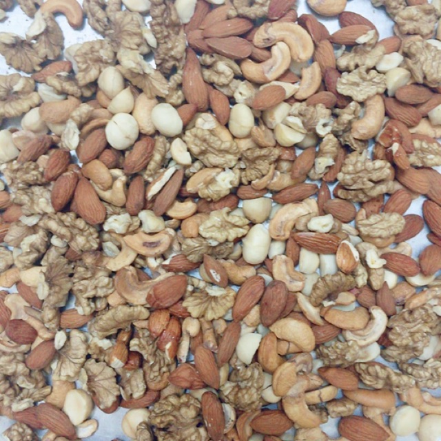 Combo 1kg mix óc chó, hạnh nhân, macca