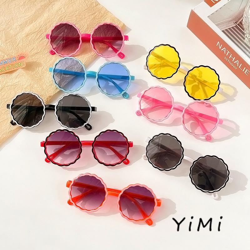 Kính râm gọng tròn thời trang sành điệu cho trẻ em