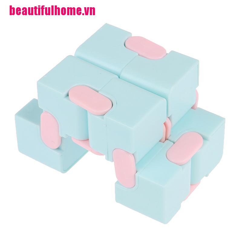 Khối Rubik Siêu Giảm Căng Thẳng