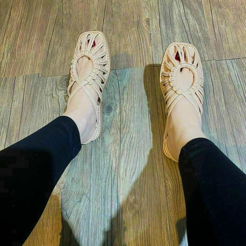 Sandal mũi vuông dây đan vòng tròn hậu thun (hàng đẹp)