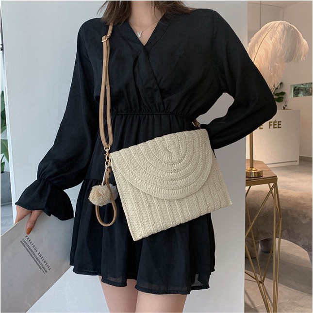 READY STOCK Bãi biển mùa hè Túi rơm / Ly hợp Mặt dây chuyền bóng dễ thương Túi đeo vai Du lịch Túi đeo tiền xu
