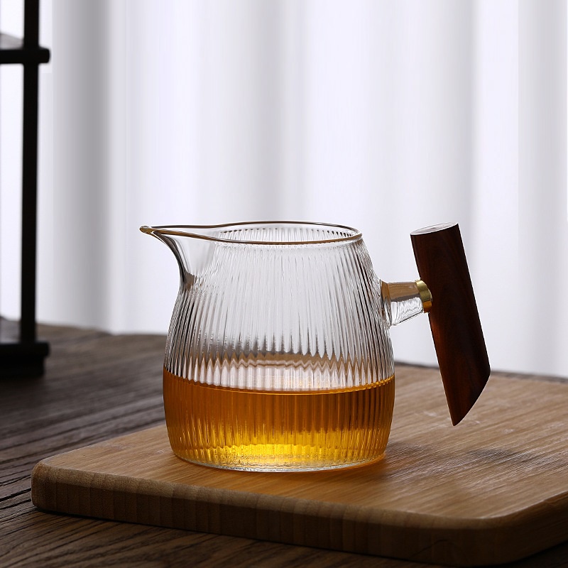Tống chuyên trà bằng thủy tinh chịu nhiệt Borosilicate cao cấp dung tích 350 ml