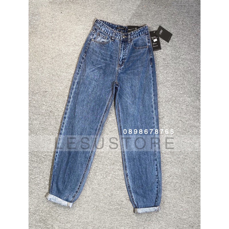 ẢNH TỰ CHỤP Quần Momjeans trơn không co giãn