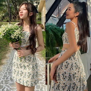 Set áo hoa croptop dây eo kèm chân váy