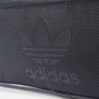 Túi đeo chéo Adidas