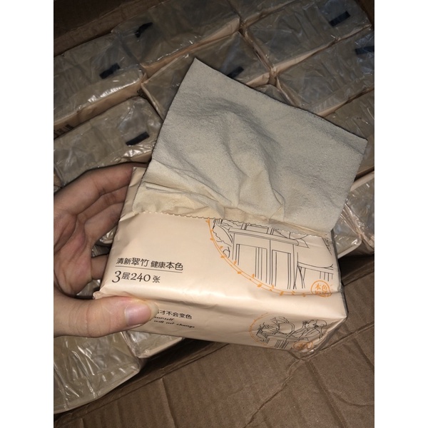 1 gói giấy ăn 300 tờ GẤU TRÚC / CÔ GÁI SIPIAO vỏ nhám hàng nội địa Trung