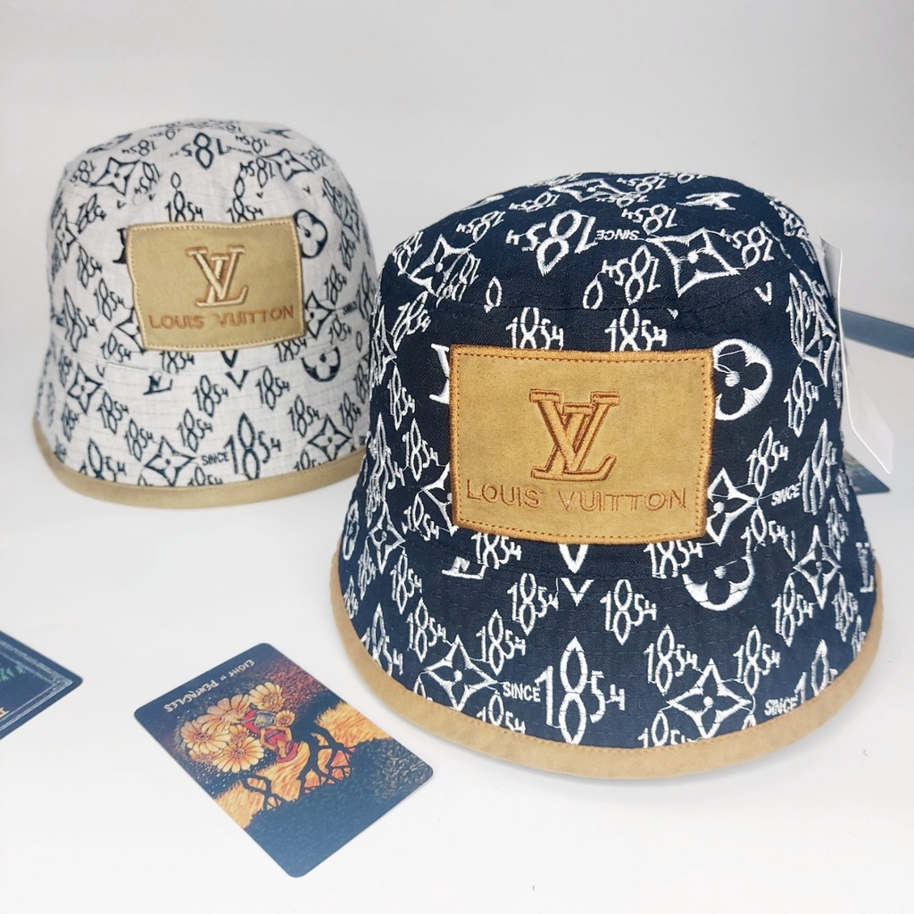 Nón vành , Mũ bucket tròn LV logo da lộn họa tiết đẹp from 56 - 58  có 2 màu