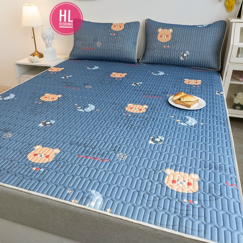 Chiếu điều hòa cao su non 5D  Gấu xanh HL Bedding vải lụa Tencel mát cao su non Latex mềm mịn đủ kích thước m6/m8/2m2