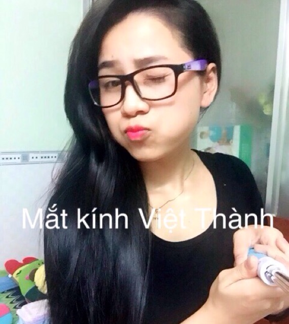 Kính teen nhựa đẹp