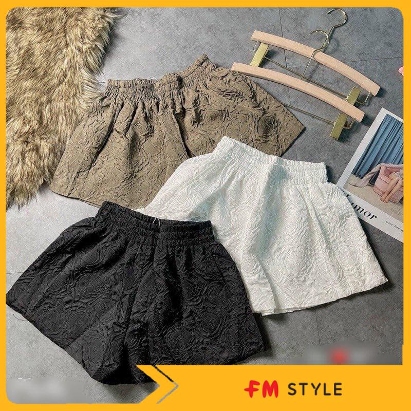 Quần short nữ FM Style đùi dập hoa nổi lưng cao mang đi chơi thời trang sexy 3 màu trắng đen be 211005001
