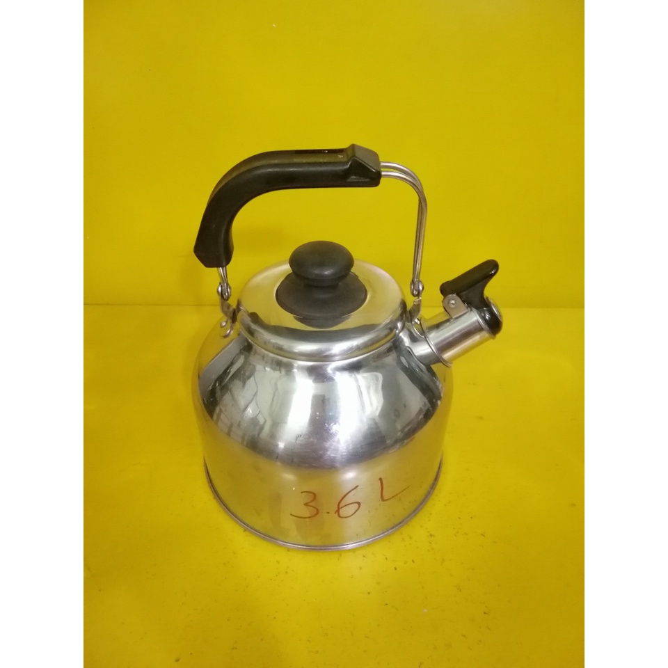 Ấm inox có còi hú nội địa Nhật (3.6L) (414), Dùng được bếp từ