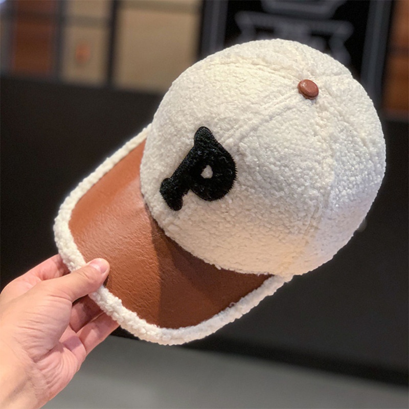 Mũ Lưỡi Trai Chống Gió In Chữ HAN Thời Trang Dùng Làm Đạo Cụ Chụp Ảnh Tự Sướng