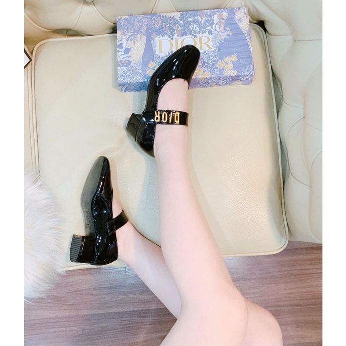 Giày cao gót nữ mới DR. dáng thấp