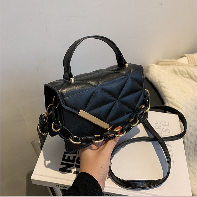 Túi đeo chéo nữ đi chơi, dự tiệc sang trọng phong cách Hàn Quốc phiên bản 2023