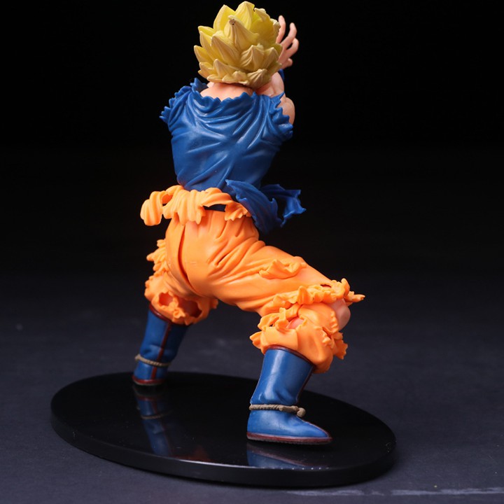 Mô hình Son Goku chưởng Kamehameha Dragon Ball