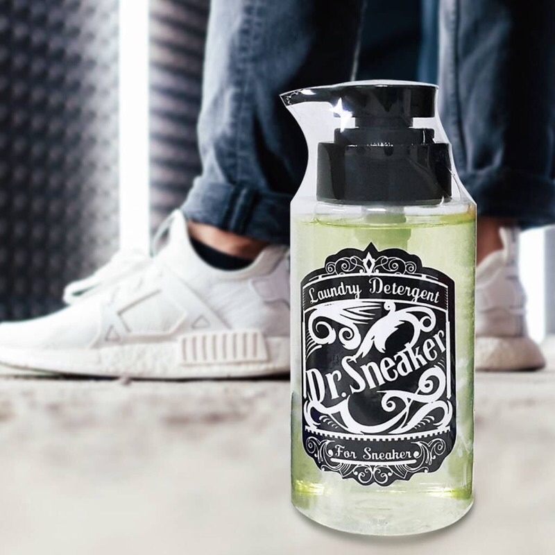 Chai Vệ Sinh Giày Hiệu DR.SNEAKER LAUNDRY DETERGENT Siêu Sạch Thái Lan