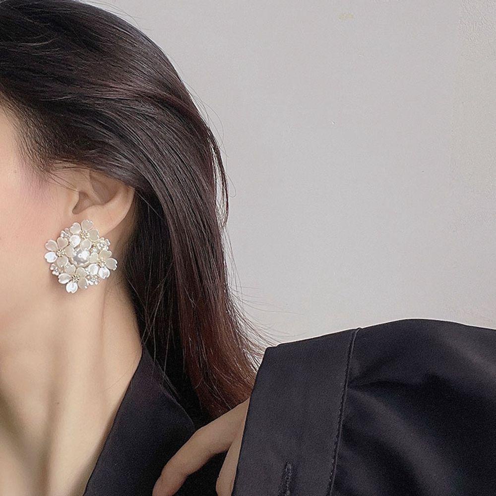 Bông Tai Vỏ Sò VANES1 Kiểu Pháp Đơn Giản Cho Nữ|Khuyên Tai Hàn Quốc