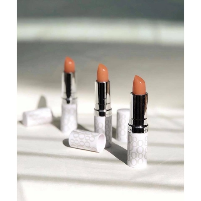 Son dưỡng môi có chống nắng Elizabeth Arden Eight Hour Lip Protectant Stick SPF 15 | BigBuy360 - bigbuy360.vn
