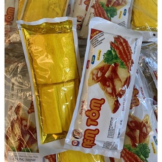 Snack nem tôm ăn là mê