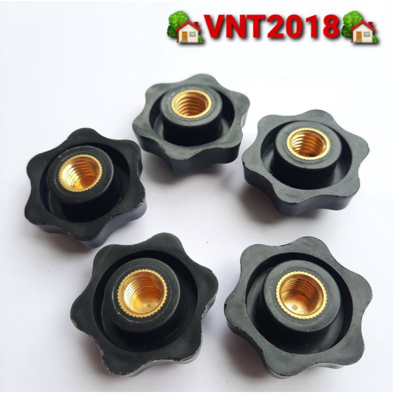 Nút vặn hoa mai tán M10