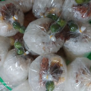 Bánh tráng trộn satế chà bông