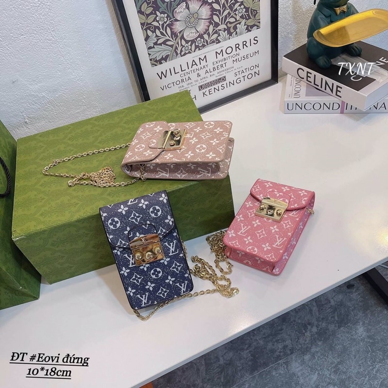 Túi điện thoại lv dáng đứng xích vàng