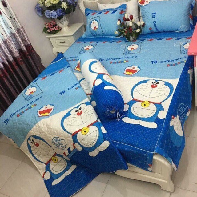 Bộ Ga Phủ Trần Bông 4 Món Vỏ Chăn Lồng Được Ruột Mẫu DORAEMON TEM THƯ