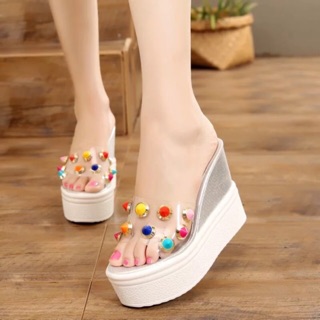 (ORDER) Dép đế xuồng quai trong suốt tán đinh 7 màu 12 cm
