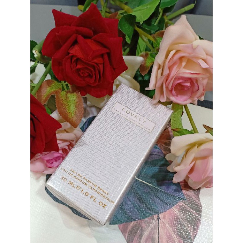 Nước hoa Lovely by Sarah Jessica Parker  30ml Auth 💯%