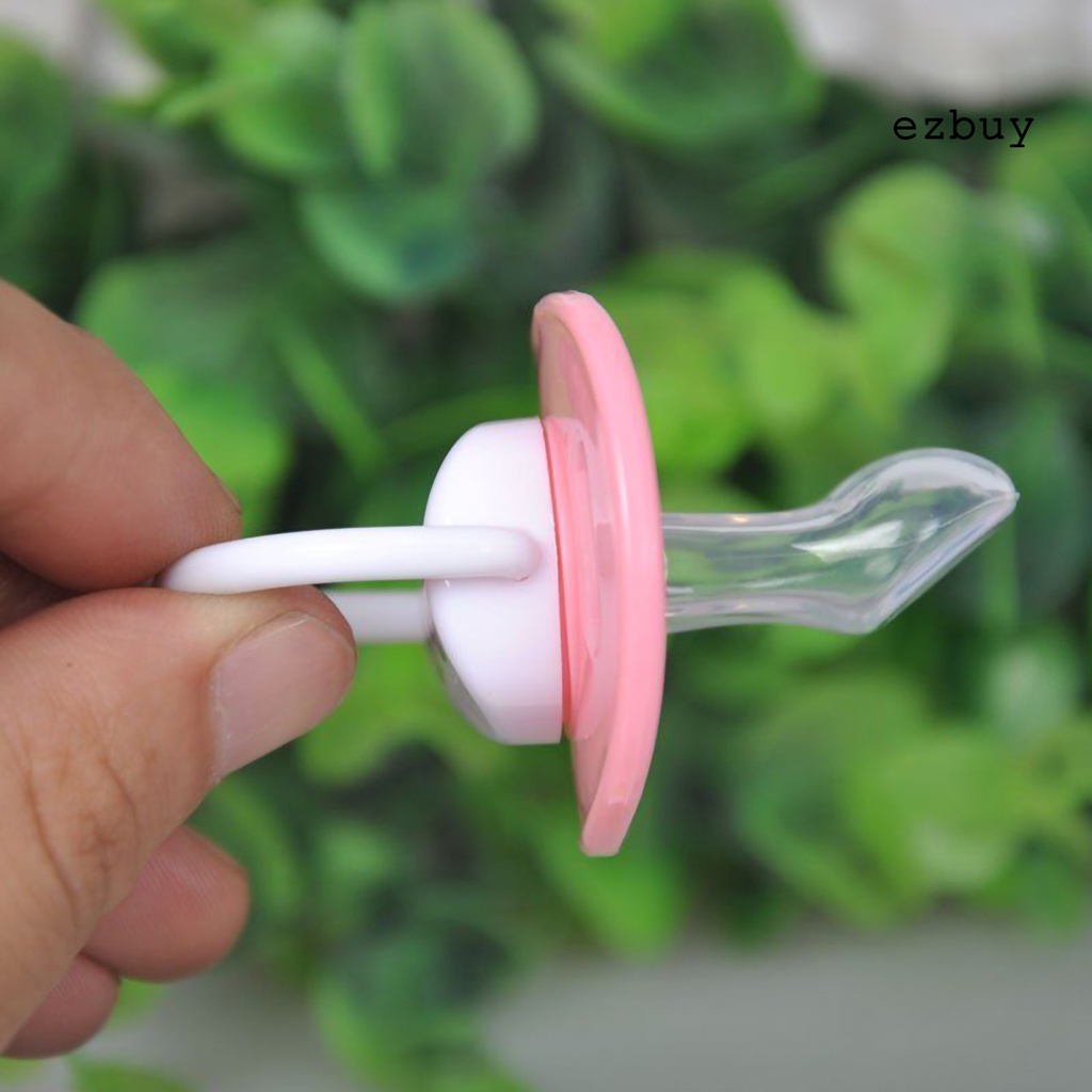 Núm ti giả bằng silicone có nắp đậy thân thiện với da cho bé