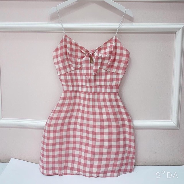 [ Mã FAMAYWA2 giảm 10K đơn 50K] Đầm ngắn sọc caro kiểu 2 dây cúp ngực | BigBuy360 - bigbuy360.vn