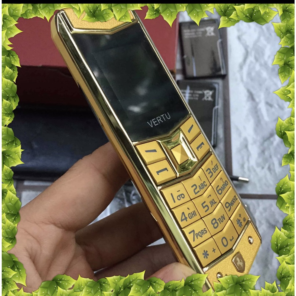 Siêu Sốc - Điện thoại  vê..tu  A8 sang trọng tặng pin và bao da