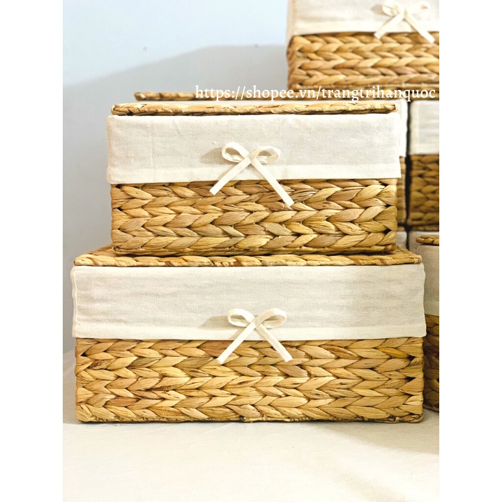 Hộp đựng đồ bằng lục bình đan tay xinh xắn size vừa 40x25x18cm
