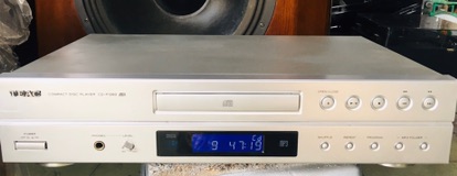 Teac CD-P1260 hàng nhật điện 100v