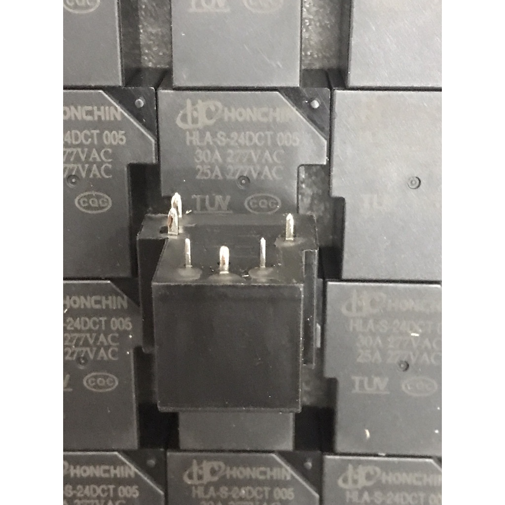ROLE 24V 30A 6 CHÂN 2 CẶP TIẾP ĐIỂM NO VÀ NC CHÍNH HÃNG