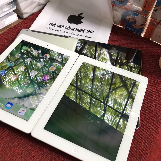 Máy Tính Bảng iPad 4 (4G + Wifi) 16/64Gb Zin Đẹp 99% Màn đẹp, Pin trâu, Loa to | BigBuy360 - bigbuy360.vn