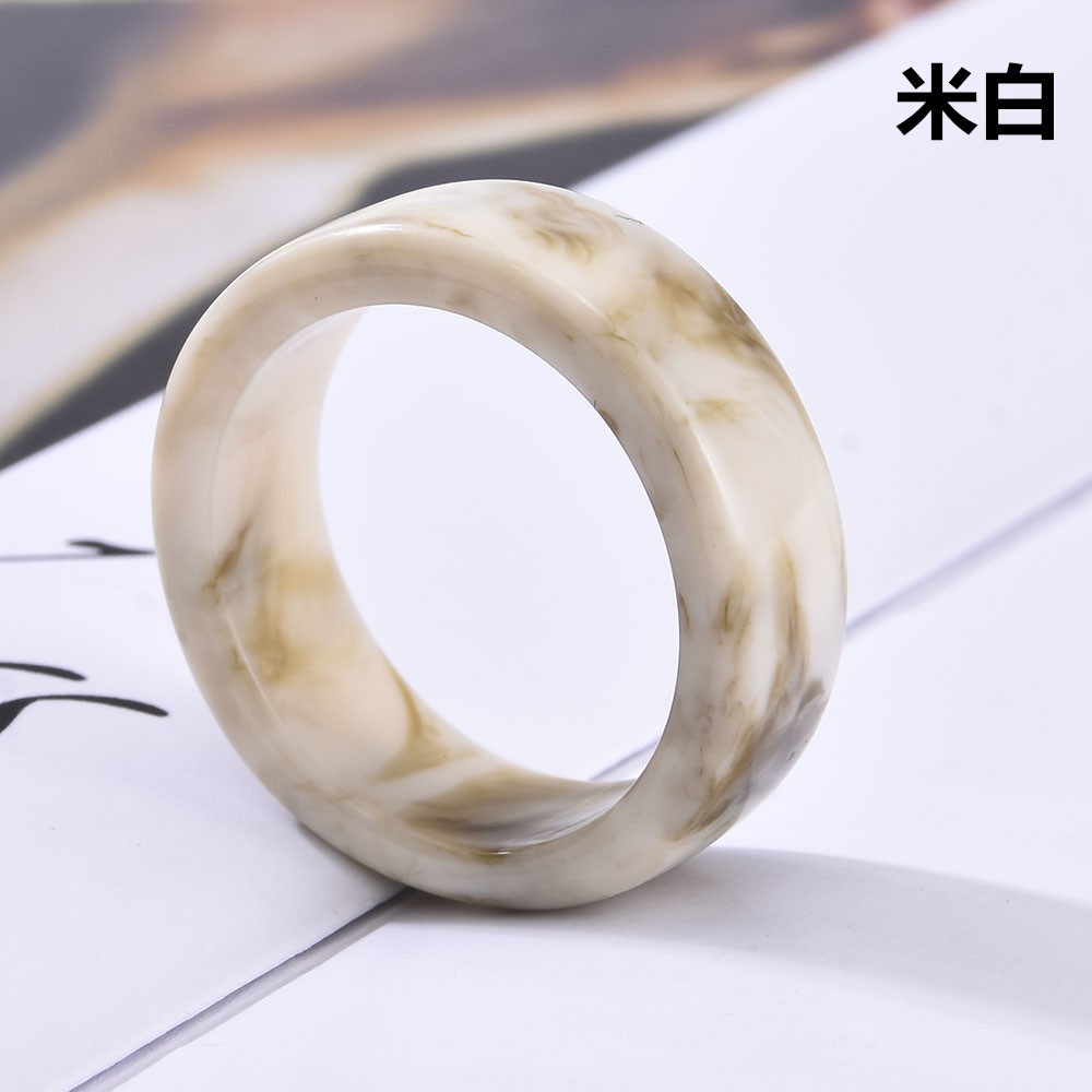 Nhẫn kiểu dáng đơn giản hợp thời trang cho nữ