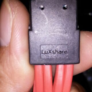 Cable LuXshare SAS cable SFF-8087 to SATA *4 dài 88cm dùng cho server