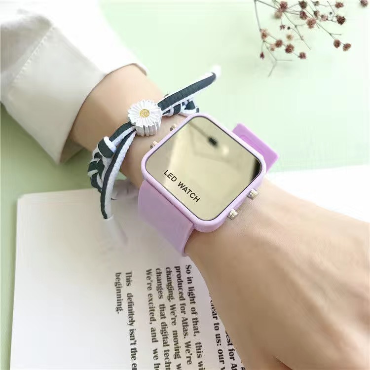 Đồng Hồ Thông Minh Có Đèn Led Phong Cách Hàn Quốc Thời Trang