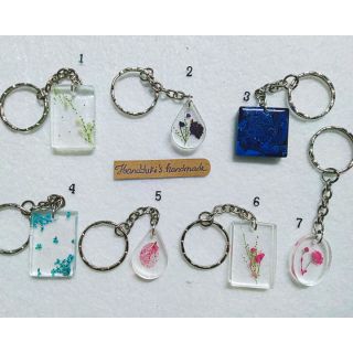 Móc khoá handmade Resin