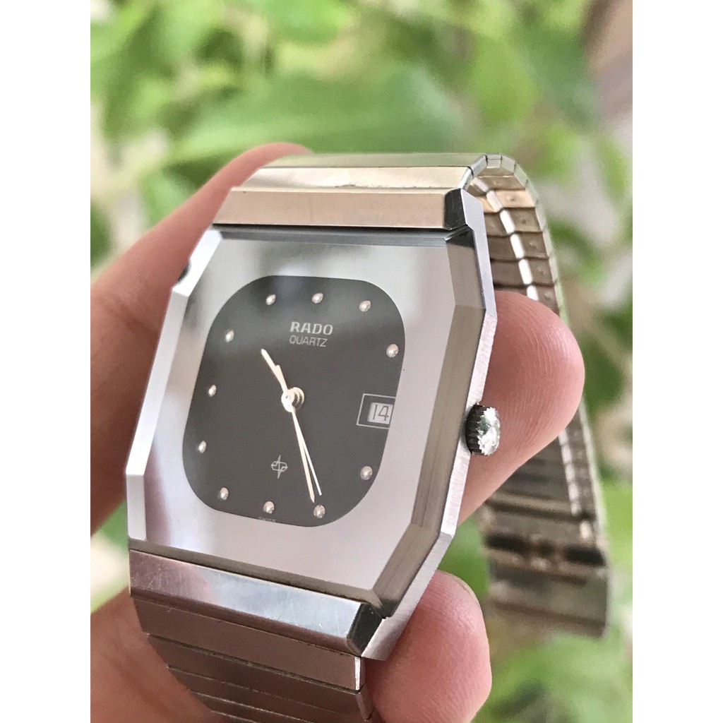 [ 𝐒𝐈𝐄̂𝐔 𝐏𝐇𝐀̂̉𝐌 ] Đồng hồ nam RADO QUARTZ - thiết kế sang trọng